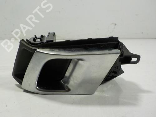 Used Front right interior door handle Front right interior door handle LAND ROVER RANGE ROVER SPORT II (L494) 3.0 SDV6 4x4 (306 hp) 13515076 13515076