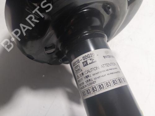 Right front shock absorber TOYOTA YARIS CROSS (MXP_) 1.5 Hybrid (MXPJ10) | BP18693333M17 