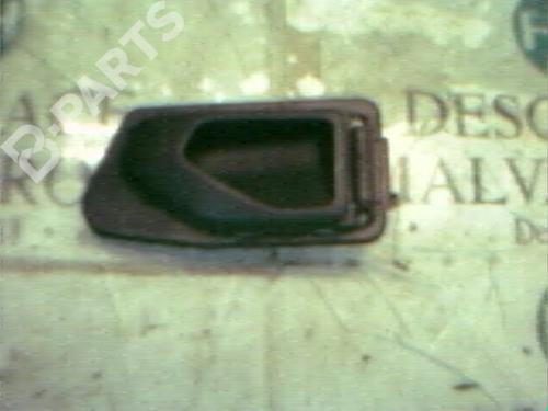 Used Front right interior door handle Front right interior door handle PEUGEOT 306 (7B, N3, N5) 1.9 D (69 hp) 3779119 3779119