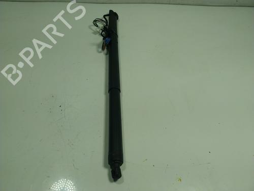 Used Tailgate lift support Tailgate lift support MERCEDES-BENZ GLA-CLASS (X156) GLA 180 (156.942) (122 hp) 17608718 17608718