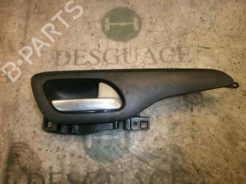 Used Front right interior door handle Front right interior door handle CITROËN C5 III (RD_) 2.0 HDi 140 (RDRHF8, RDRHFA, RDRHA8, RDRHAJ) (140 hp) 3749149 3749149