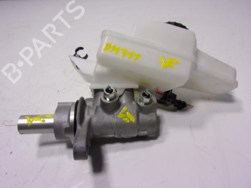 Brake master cylinder TOYOTA YARIS (_P21_, _PA1_, _PH1_) 1.5 Hybrid (MXPH11) BP16744295M77