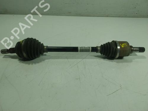 Used Left front driveshaft Left front driveshaft OPEL CORSA F (P2JO) 1.2 (68) (101 hp) 17615188 17615188