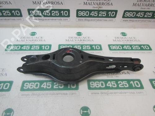 Right rear suspension arm TOYOTA COROLLA Hatchback (_E21_, _EA1_, _EH1_) | BP9104350M15