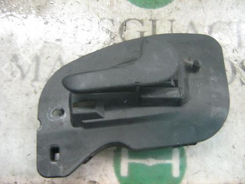 Used Front right interior door handle Front right interior door handle OPEL CORSA C (X01) 1.7 DTI (F08, F68) (75 hp) 3779690 3779690
