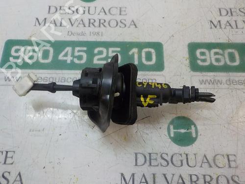 Used Clutch slave cylinder Clutch slave cylinder MAZDA 3 (BK) 1.6 MZ-CD (90 hp) 14281465 14281465