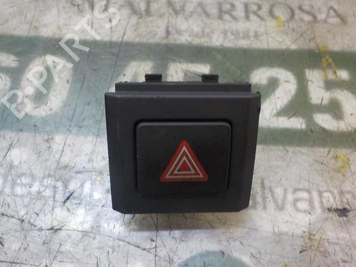 Used Warning switch Warning switch AUDI A4 B9 (8W2, 8WC) 2.0 TDI (150 hp) 4001879 4001879