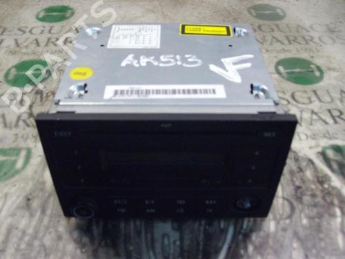 Used Radio VW POLO (9N_, 9A_) 1.4 16V (80 hp) 3736166
