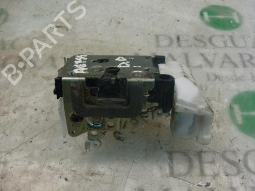 Używane Zamek drzwi przednich prawych FIAT PUNTO (188_) 1.3 JTD 16V (70 hp) 4019571