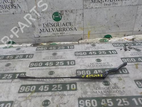 Used Front windshield wiper arm OPEL CORSA D (S07) 1.3 CDTI (L08, L68) (75 hp) 3862900