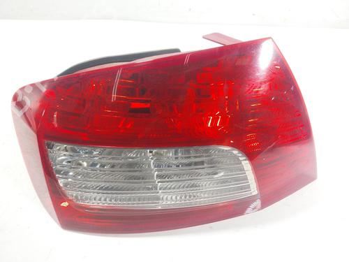 Used Left taillight PEUGEOT 407 (6D_) 2.0 HDi (6DRHRH) (140 hp) 18952979