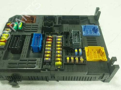 Used Fuse box Fuse box PEUGEOT 208 II (UB_, UP_, UW_, UJ_) e-208 (136 hp) 25036594 25036594