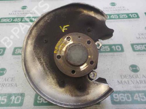 Used Left rear steering knuckle AUDI A4 B8 (8K2) 2.0 TDI 16V (140 hp) 5183609