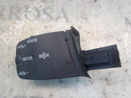 Used Electronic module Electronic module FORD FOCUS II (DA_, HCP, DP) 2.0 TDCi (136 hp) 3797266 3797266