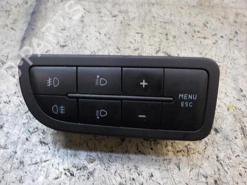 Used Electronic module Electronic module FIAT GRANDE PUNTO (199_) [2005-2026] 3846466 3846466