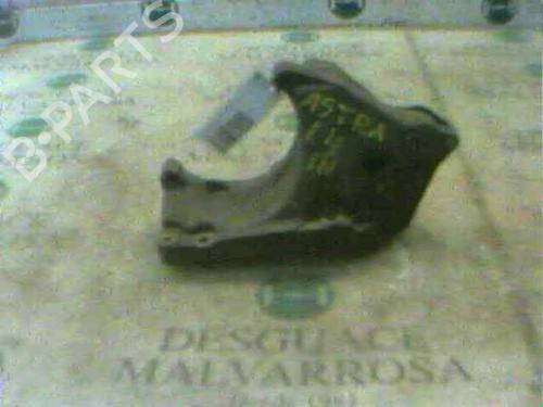 Used Engine mount Engine mount OPEL ASTRA F Hatchback (T92) 1.4 (F08, M08, F68, M68) (82 hp) 9085401 9085401