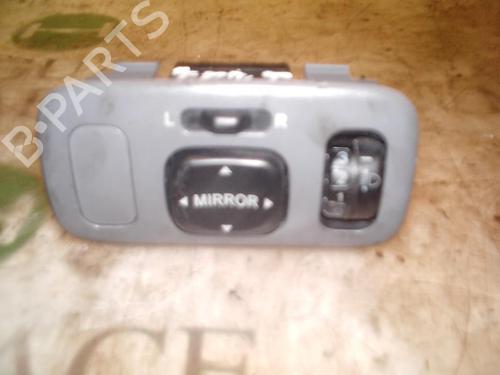 Used Mirror switch Mirror switch TOYOTA YARIS (_P1_) 1.3 (SCP12_, SCP13_, SCP12R, SCP13R) (87 hp) 3739211 3739211