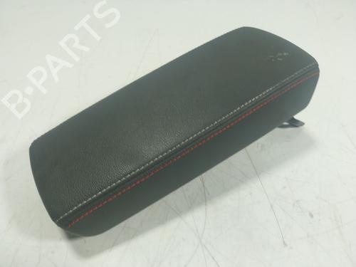 Used Armrest / Center console Armrest / Center console RENAULT ARKANA I (LCM_, LDN_) 1.6 E-TECH 145 (LDMU) (143 hp) 18162985 18162985