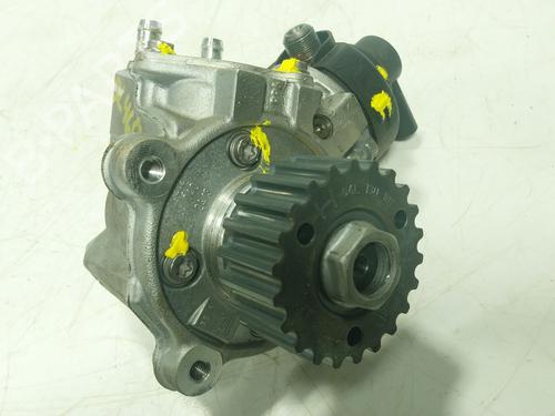 Used Injection pump SEAT LEON Sportstourer (KL8, KLD) 1.5 eTSI (150 hp) 32238345