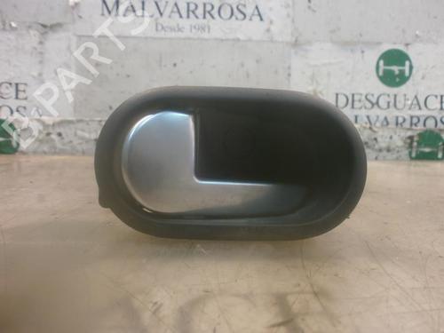 Used Front left interior door handle FORD FIESTA V (JH_, JD_) 1.6 TDCi (90 hp) 3811631