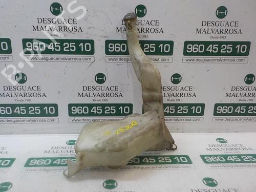 Used Windscreen washer tank Windscreen washer tank RENAULT MASTER II Van (FD) 2.5 dCi (115 hp) 7411715 7411715
