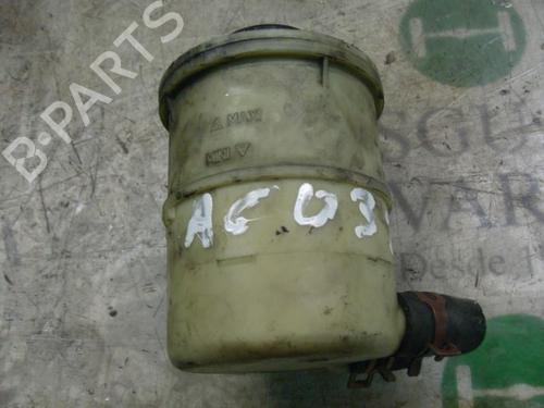 Used Power steering reservoir Power steering reservoir RENAULT MEGANE I Classic (LA0/1_) [1996-2008] 14298740 14298740