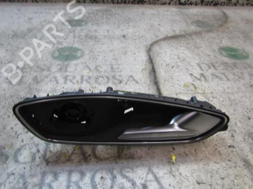 Rear right interior door handle AUDI A1 Sportback (8XA, 8XF) 1.0 TFSI (95 hp) 8X4839020C4PK