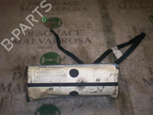 Used Passenger airbag CITROËN XSARA (N1) 1.9 TD (90 hp) 3741321
