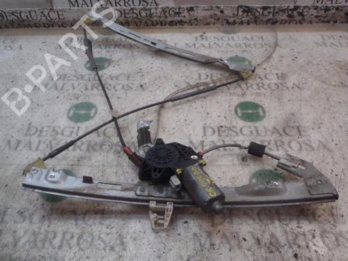 Vindusheismekanisme høyre foran Vindusheismekanisme høyre foran PEUGEOT 206 Hatchback (2A/C) 1.9 D (69 hp) 3825912 3825912