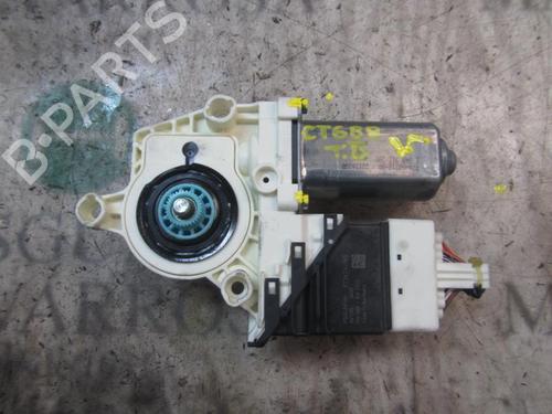 Rudehejsemotor bagstkærm højre SEAT LEON (1P1) 1.9 TDI | BP3831805E22 
