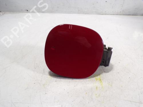 fuel-flap-fiat-500x-334_-51961316-2014-9438873 main image