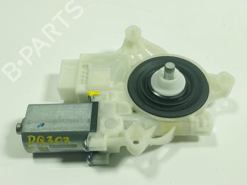 Used Right rear window motor BMW 3 (G20, G80, G28) 330 i (258 hp) 24575174