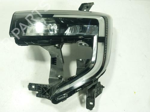 Used Left headlight Left headlight RENAULT MASTER III Van (FV) [2010-2026] 33325871 33325871