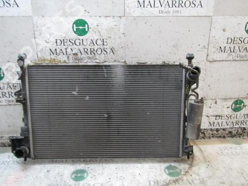 Used Water radiator Water radiator SAAB 9-3 (YS3F, E79, D79, D75) 2.2 TiD (125 hp) 4011176 4011176