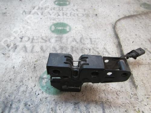 Used Hood lock VW POLO (9N_, 9A_) 1.9 TDI (101 hp) 8770927