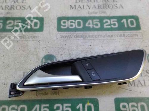Used Front left interior door handle Front left interior door handle MERCEDES-BENZ A-CLASS (W176) [2012-2018] 5938336 5938336