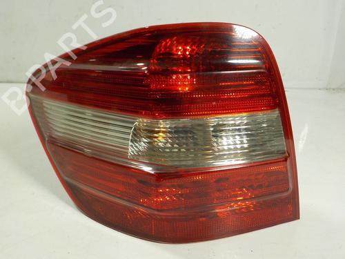 Used Left taillight MERCEDES-BENZ M-CLASS (W164) [2005-2012]  8832750