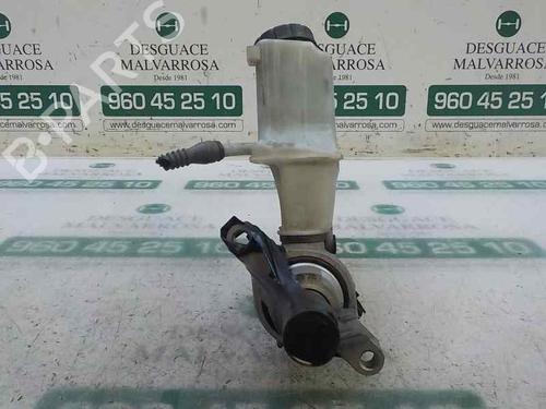 Used Brake master cylinder Brake master cylinder SEAT LEON (5F1) [2012-2021] 5881376 5881376