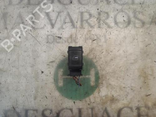 Used Right front window switch Right front window switch VW GOLF IV (1J1) 1.9 TDI (110 hp) 3812453 3812453