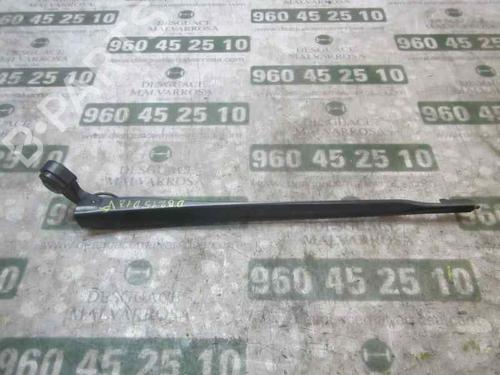 Used Front windshield wiper arm SEAT LEON (1P1) 1.6 TDI (90 hp) 3864401