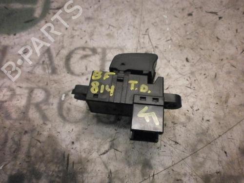 Right front window switch NISSAN PRIMERA Hatchback (P12) 2.2 Di | BP3785773I26