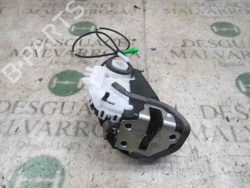 Rear right lock TOYOTA YARIS (_P13_) 1.3 (NSP130_, NSP130) 690500D310