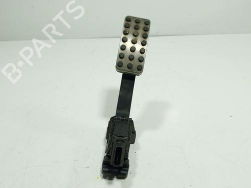 pedal-mercedes-benz-a-class-w177-2018-35728460 main image