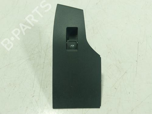 left-rear-window-switch-seat-arona-kj7-kjp-2017-30596614 main image