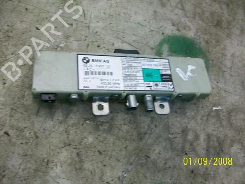 Module électronique BMW 3 (E46) 320 i (150 hp) 3778401