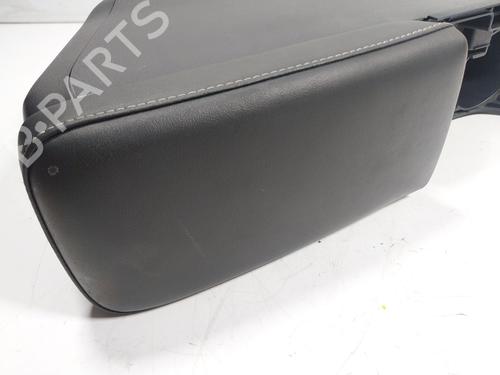 Armrest / Center console LEXUS CT (ZWA10_) 200h (ZWA10_, ZWA10R) | BP22202184I20 