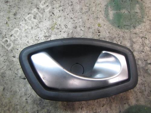 Used Rear right interior door handle RENAULT MEGANE III Hatchback (BZ0/1_, B3_) 1.5 dCi (106 hp) 3835639
