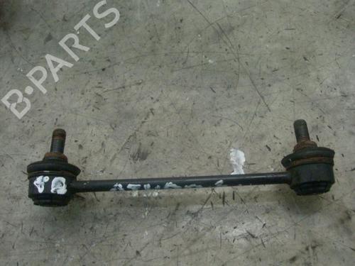 Used Right rear suspension arm KIA CARENS III MPV (UN) 2.0 CRDi 140 (140 hp) 14263654