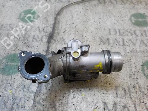 Used Throttle body Throttle body RENAULT TWINGO II (CN0_) 1.5 dCi 75 (75 hp) 3998622 3998622