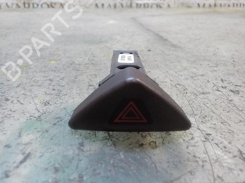 Bouton de warning VOLVO S60 I (384) 2.4 D (163 hp) 3851645